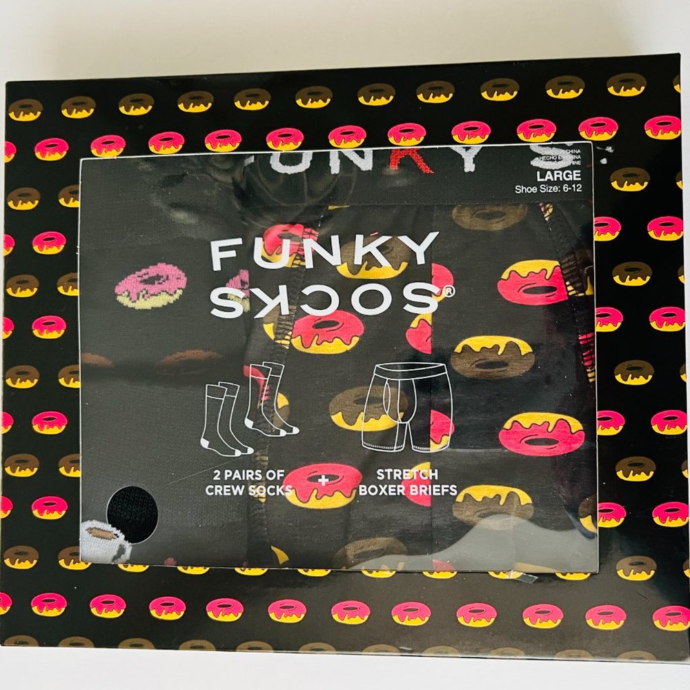 FUNKY SOCKS Men's Boxed Gift Set Crew Socks & Boxer Briefs Size Large